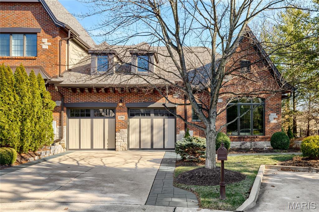 596 Upper Conway Circle — photo 1